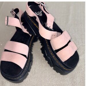 Dr. Martens Mattison Platform Sandals Womens 7 Pink Suede Excellent Chunky Lug